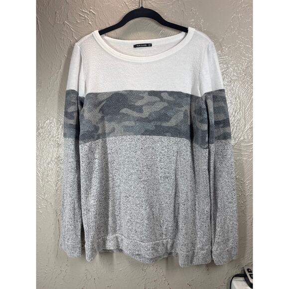 Pink Clover Ameya Brushed Knit Top Colorblock‎ Grey Camo Womens Size Medium - Picture 1 of 5